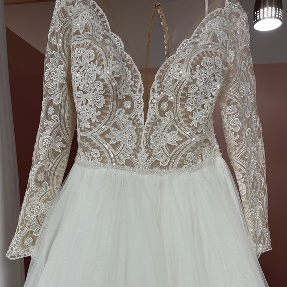 Maggie Sottero Mallory Dawn Ballgown - Picture 11 of 12